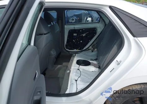 2022 Hyundai Elantra Sel from USA, damaged, VIN 5NPLS4AG4NH081332